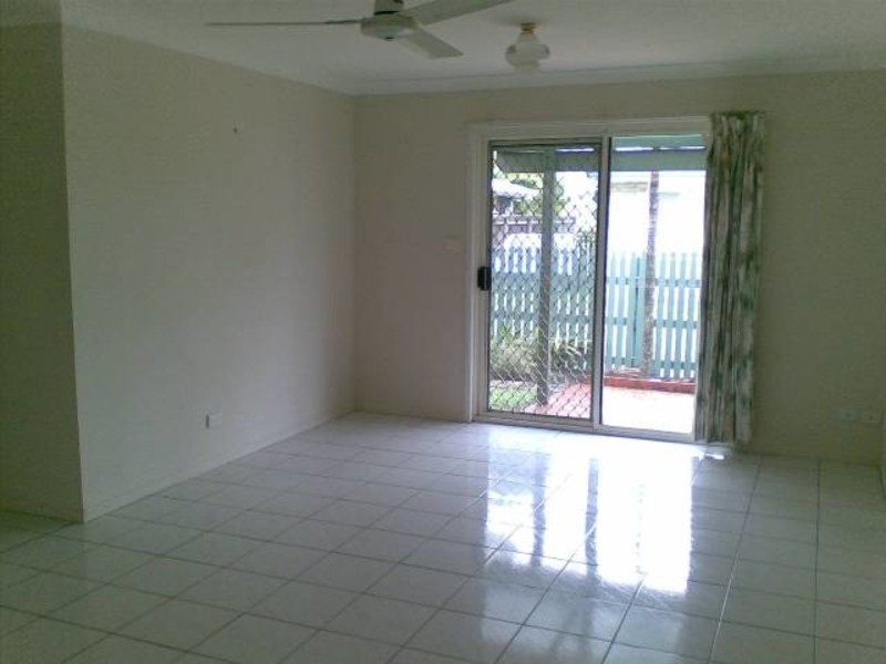 3/9 Kawana Close, Kawana QLD 4701